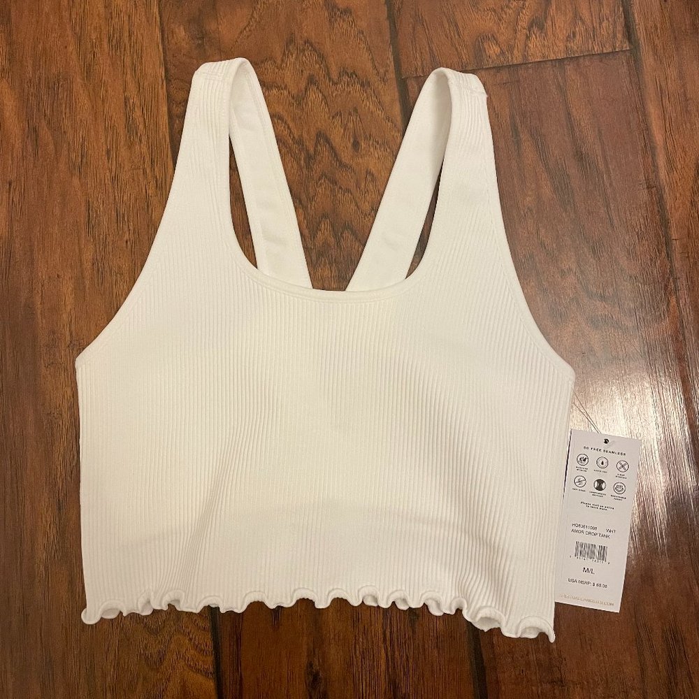 Spiritual Gangster White Amor Crop